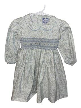 Carriage Boutique Girls Floral Smocked Dress Peter Pan Collar Long Sleeve 18-24